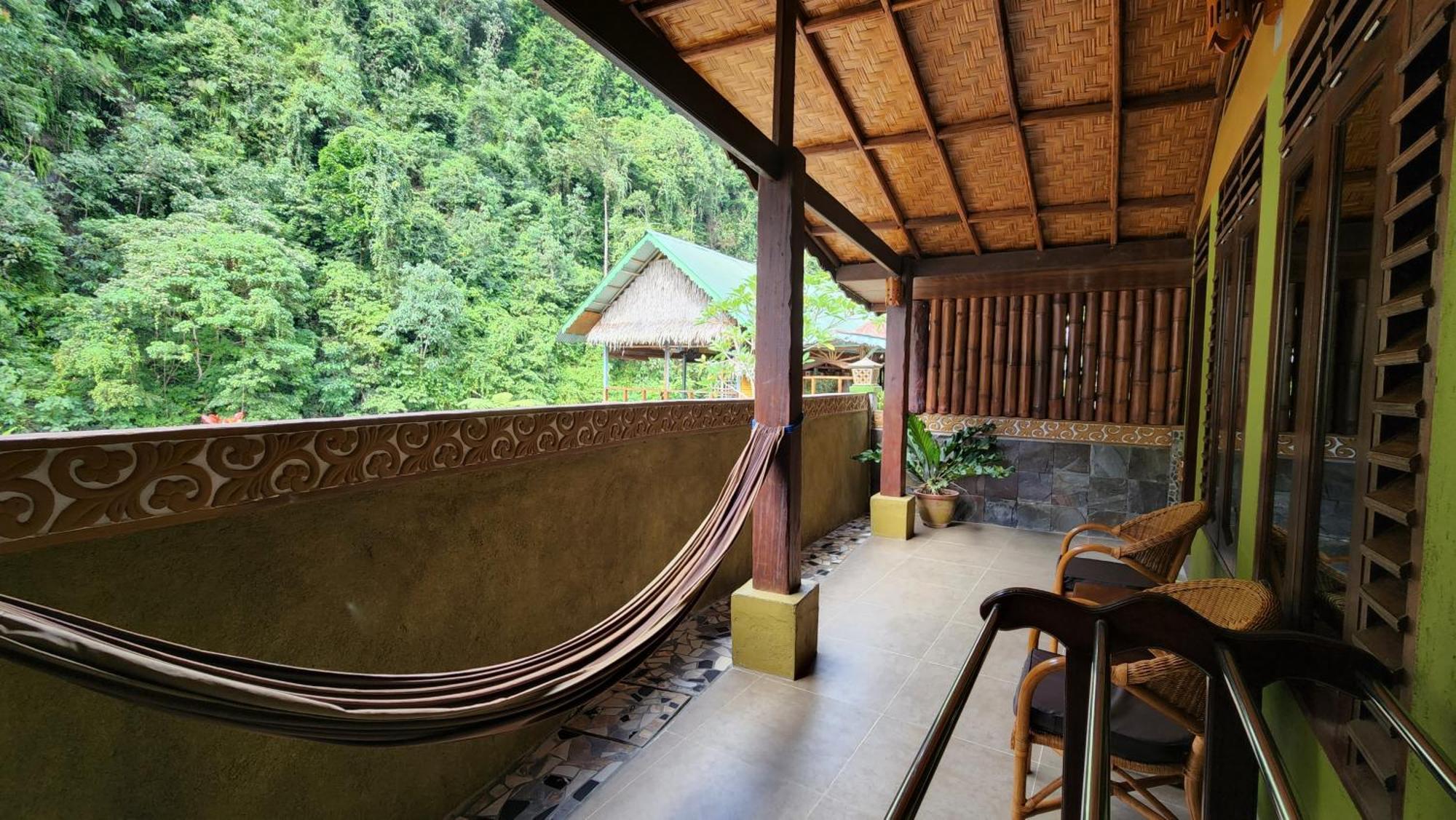 Sam'S Bungalows And Treks Bukit Lawang Kültér fotó