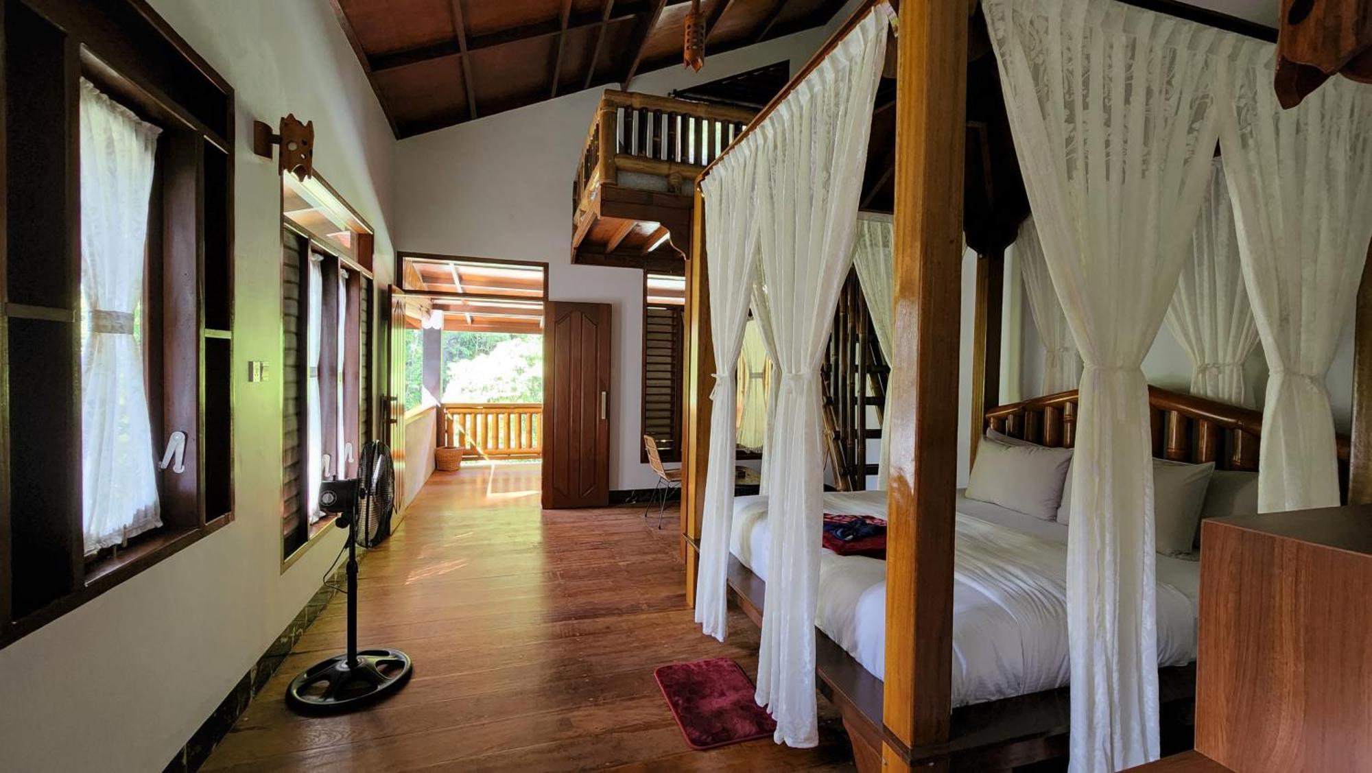 Sam'S Bungalows And Treks Bukit Lawang Kültér fotó