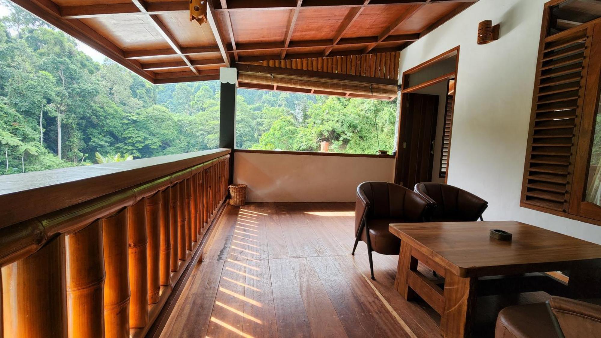 Sam'S Bungalows And Treks Bukit Lawang Kültér fotó