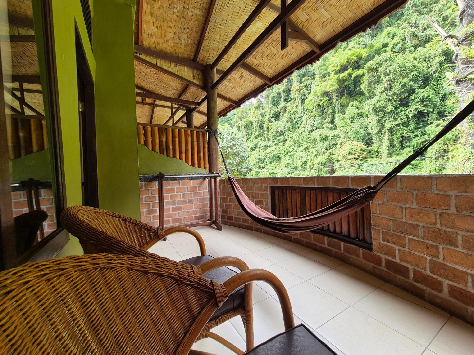 Sam'S Bungalows And Treks Bukit Lawang Kültér fotó